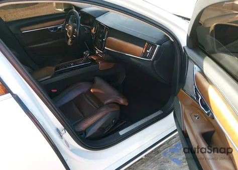 2018 Volvo S90 T6 Inscription из США, поврежденный, VIN LVY992ML7JP007638